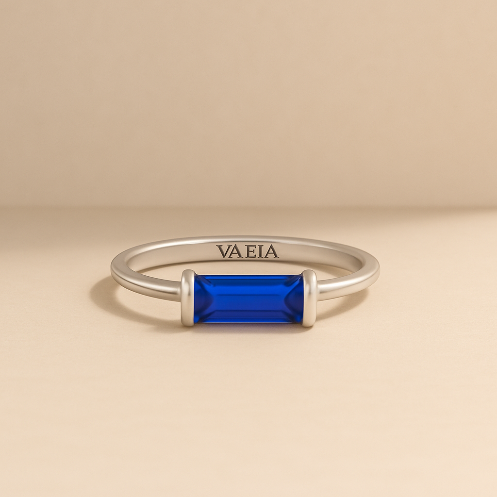 Blue sapphire white gold ring