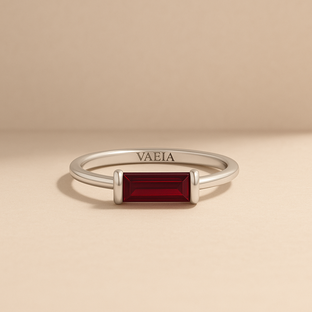 White gold garnet ring